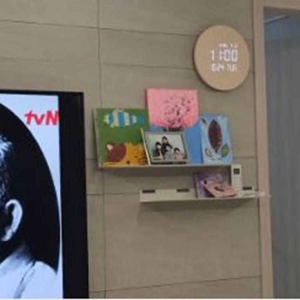 티라미슈 특대형 선반 국산 60cm 아트월 무타공 선반 거실 벽선반 긴선반 다용도선반 2컬러 인테리어선반, 1단, 크림화이트 상세 이미지 2